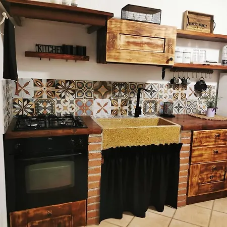 Podere Montecorno * אלברזה